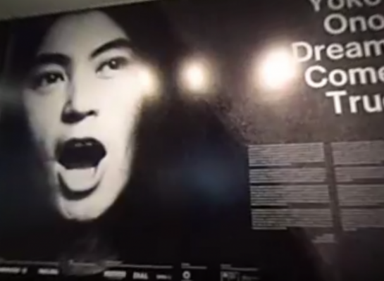 <p>Rememora los más de 60 años de obras de Yoko Ono en su exposición "Dream Come True"</p>