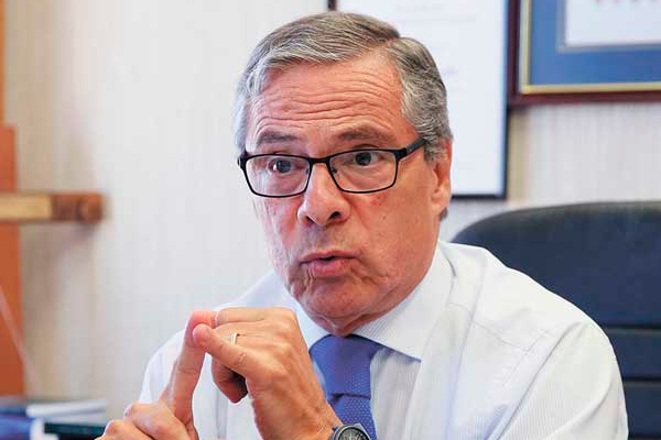 Cornejo: “Que alguien en la DC esté disponible para un camino propio sería un suicidio político”