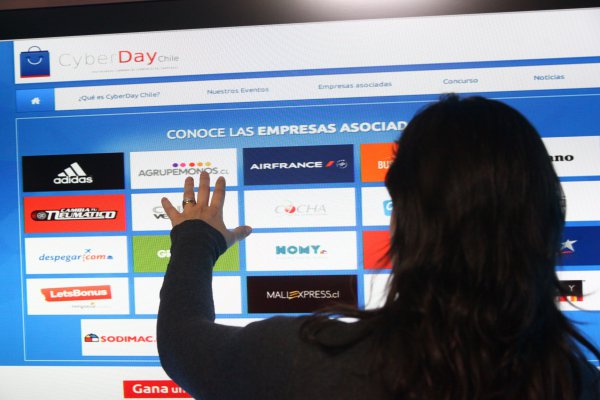 CyberMonday: Ofertas aéreas entre las más atractivas mientras aparecen los primeros reclamos