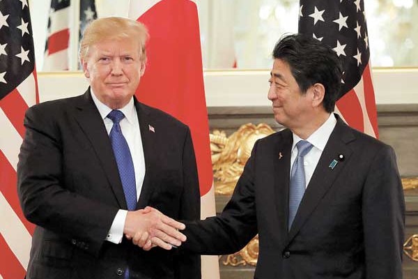 <p>Trump denuncia que comercio de Japón no es justo en primera escala de su gira por Asia</p>