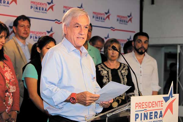 Piñera valora labor de administración pública tras controversia por despidos