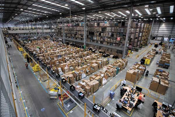 Edición 29 años | Amazon, la mayor amenaza para el comercio tradicional debuta en la región