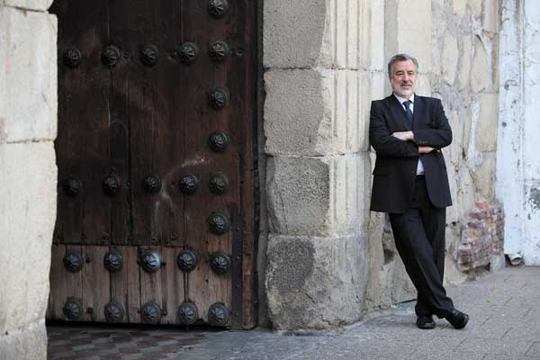Guillier: "Nosotros representamos mucho más a la inmensa mayoría de chilenos, que el plan de Piñera"