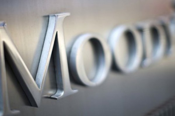 Moody’s aclara que evaluará gestión de nuevo gobierno antes de revisar clasificación de Chile