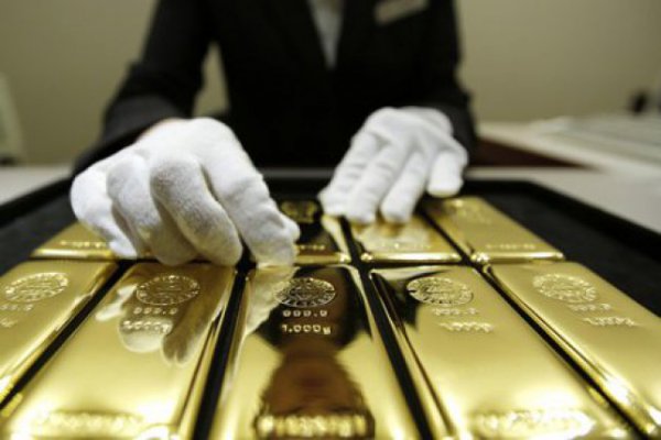 Las misteriosas transacciones que provocaron la caída del precio del oro