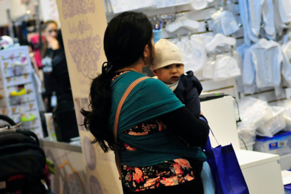 Italia le pide ayuda a sus bancos para incentivar a las parejas a tener hijos
