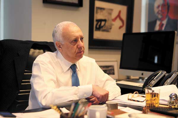 <p>SMU hará aumento de capital: Saieh podría reducir participación a 58%</p>