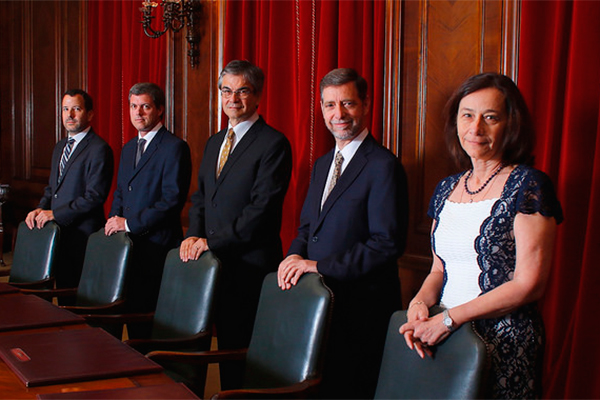 Central mantiene tasa por sexto mes en la última reunión de Sebastián Claro como consejero