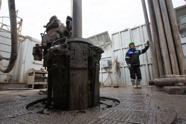 Las mayores petroleras del mundo ponen fin a la era del barril barato