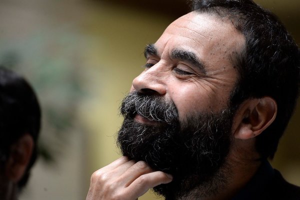 Hugo Gutiérrez no da tregua a Rossi y pide que investigar "tesis de un autoatentado"