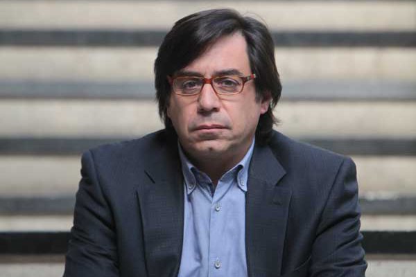 Guillermo Larraín: “Chile no crecerá más porque salga Piñera ni se irá al tacho de la basura si gana otro”