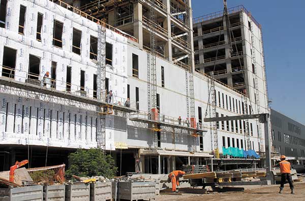 Constructoras no pueden levantarse y destruyen US$ 475 millones en patrimonio bursátil en dos días
