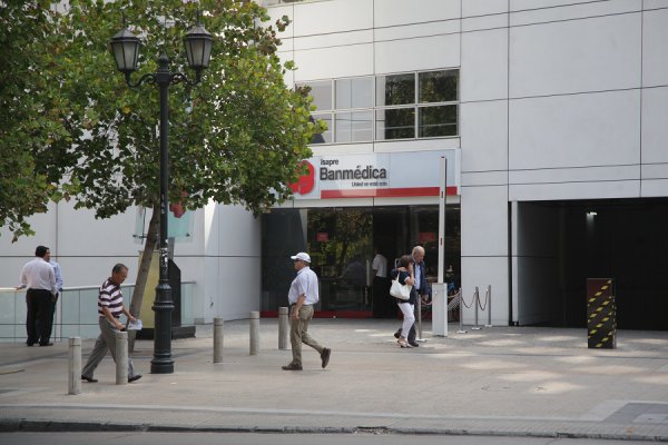 Banmédica anuncia posible venta de sociedad chilena por US$ 20 millones