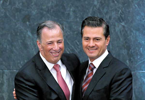 <p>Ministro de Hacienda de México renuncia para postular a la presidencia</p>