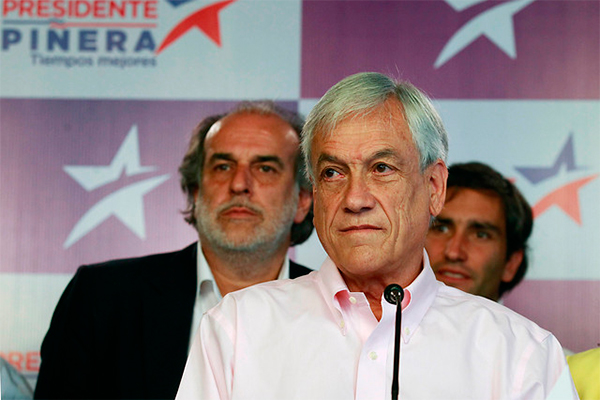 Piñera por propuesta de Guillier de eliminar el CAE: "Se parece cada vez más a Maduro"