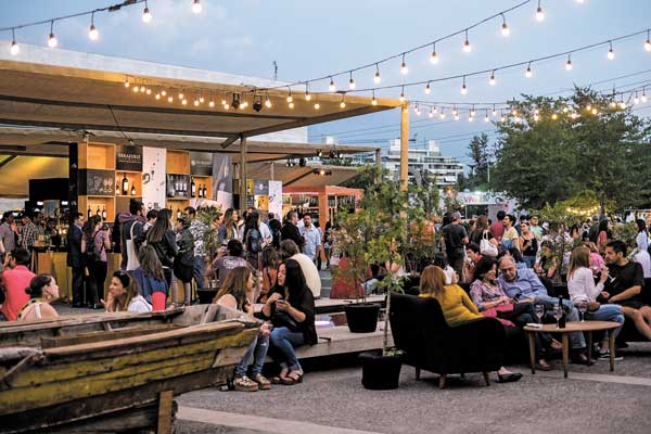 Feria del Vino en Parque Bicentenario