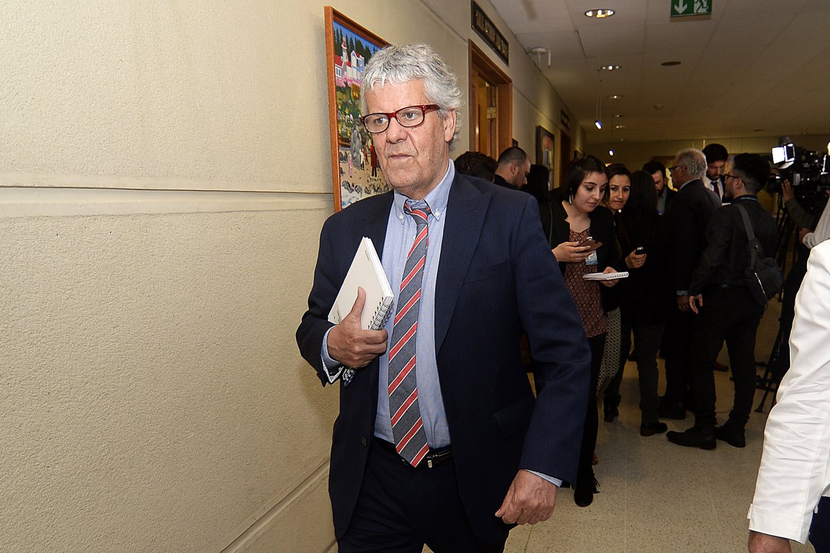 <p>Ministro Eyzaguirre entra a polémica por frase de Guillier: "Es deseable subir el nivel del debate"</p>
