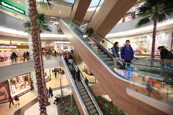 Inteligencia Artificial y diseño para humanos, tendencias que marcarán al retail en Chile