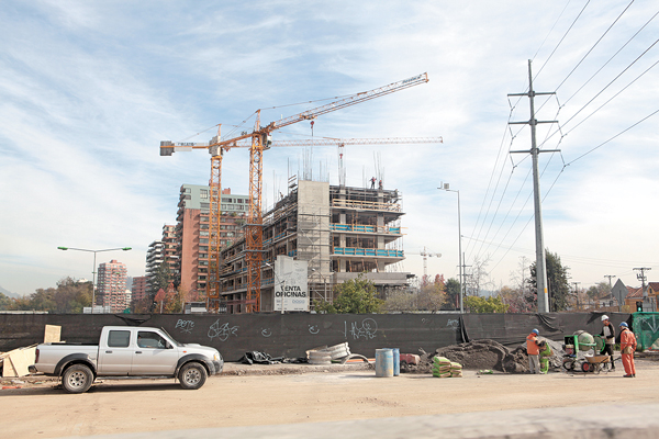 Constructoras recuperan US$ 244 millones en bolsa