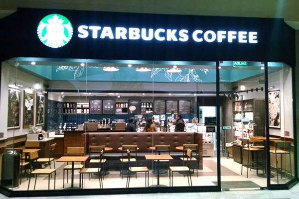 Starbucks lo hace otra vez: regalarán café a quienes voten este domingo