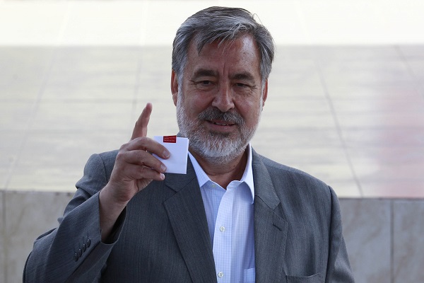 Alejandro Guillier: "Vamos a ganar por una diferencia clara, pero estrecha"