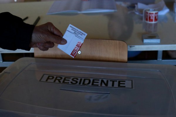 Presidenta Bachelet, Guillier, Piñera, voto de chilenos en el extranjero. Todo en imágenes