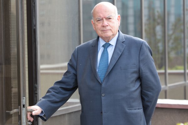 LarrainVial dice que Piñera deberá buscar apoyo de Lagos Weber e Insulza para impulsar reformas