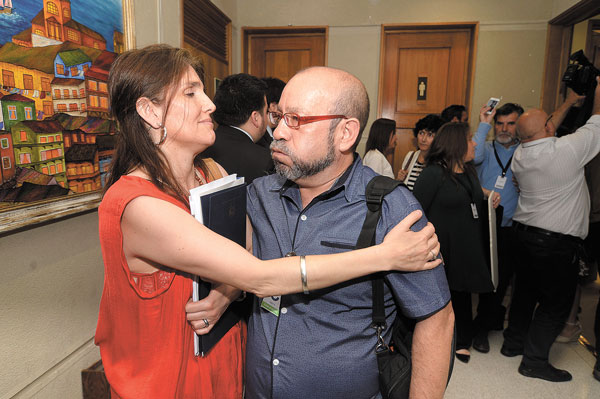 Diputados aprueban en general proyecto de identidad de género