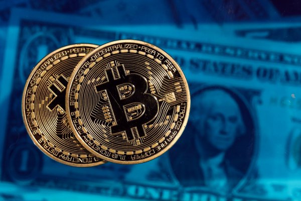 ¿Quieres pagar con bitcoins? Estas son las 45 empresas que aceptan la moneda virtual en Chile