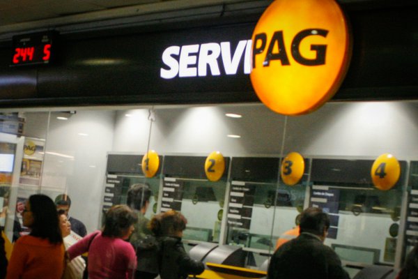 Santander buscaría reducir sus costos con su ingreso a la propiedad de Servipag