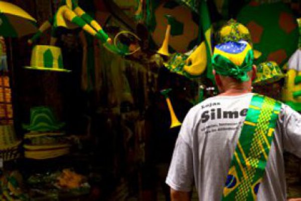 S&P rebaja calificación de crédito a Brasil por retraso en agenda de reformas