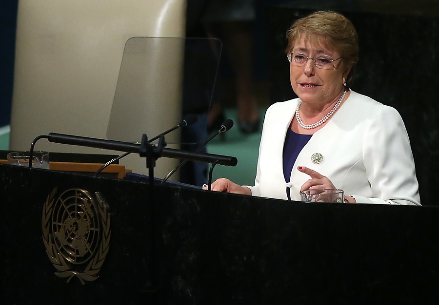 <p>Bachelet y tercer mandato: "Lo descarto completamente"</p>