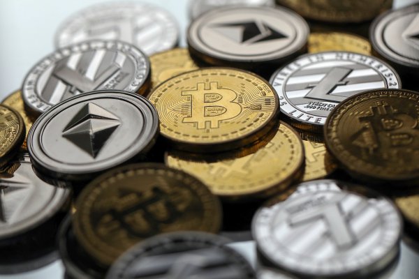 China intensificará represión a operaciones de criptomonedas