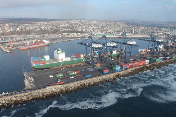 San Antonio le arrebata a Valparaíso el megapuerto