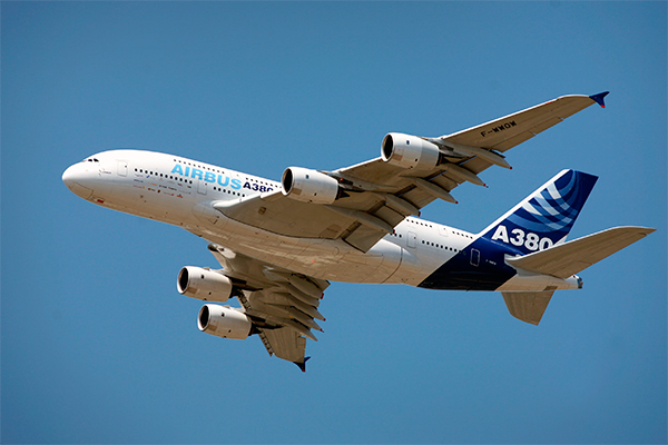 Emirates encarga 36 Airbus A380 por US$ 16.000 millones