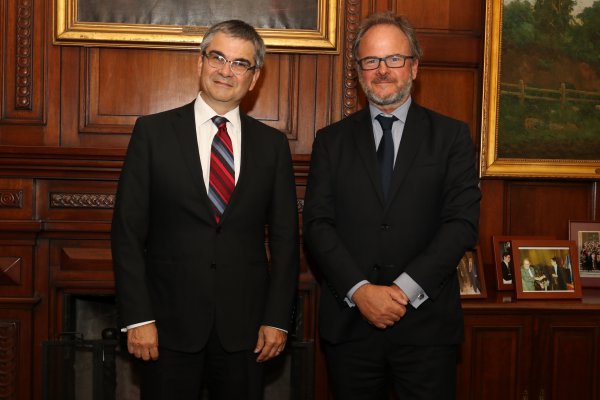 Presidente de la Sofofa se reunió con su par del Banco Central, Mario Marcel