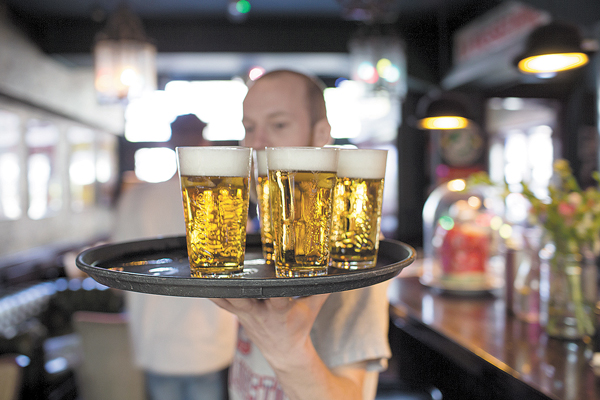 Cerveza sin alcohol gana terreno: ventas crecen más que las tradicionales