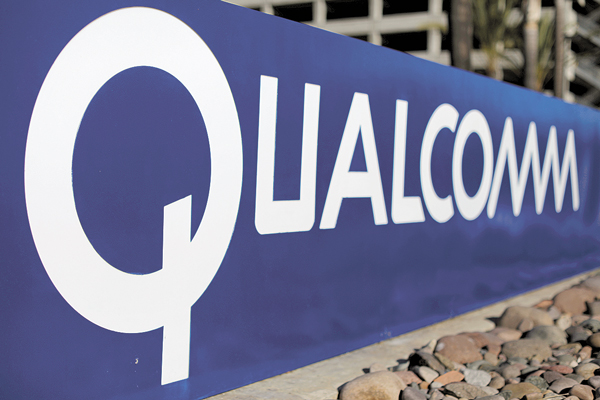 La UE multa a Qualcomm por acuerdos con Apple