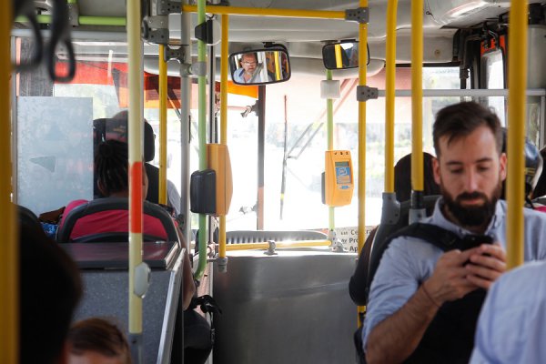Revés para el Ministerio de Transportes: TDLC paraliza la licitación del Transantiago