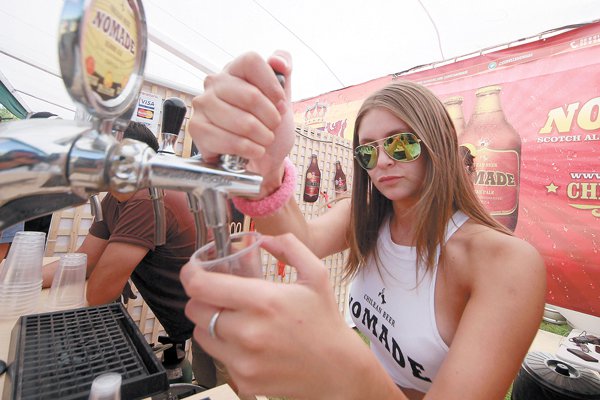 Fiesta de la cerveza se “tomará” Santiago