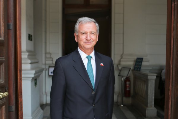 <p>Ministros de Piñera: la otra cara de la moneda</p>