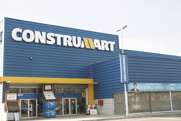 SMU y LarrainVial cierran due diligence y ajustan precio de Construmart