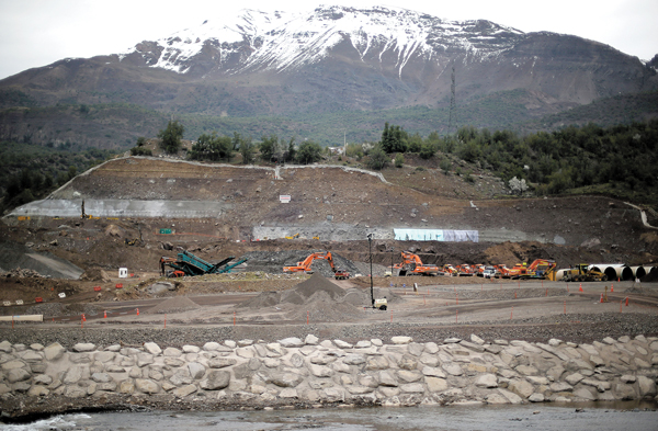 Alto Maipo: AES Gener afina reformulación y reconoce contactos con posibles socios