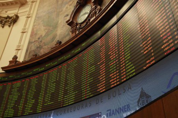 Empresas IPSA sumaron casi US$ 15.000 millones en capitalización bursátil durante enero