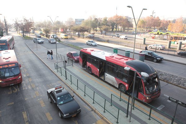 <p>Autopista AVO I podría enfrentar nuevo retraso tras resolución de autoridad sectorial</p>