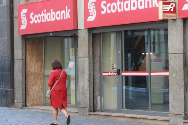 Scotiabank revela las cifras de la fusión con BBVA Chile y banco hispano reorganiza sociedades con miras a su venta