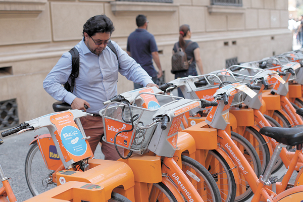 <p>Sernac demanda a Bike Santiago por cobros indebidos, mala calidad del servicio y cláusulas abusivas</p>