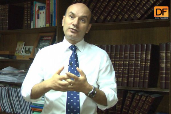 <p>Pregunta al Experto: ¿Qué pasa con el cobre, las variaciones del dólar y los mercados mundiales?</p>