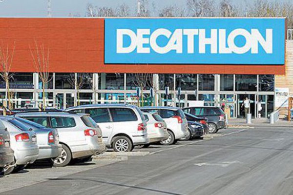 Decathlon aterriza en Chile y abre las puertas de su primera tienda en abril