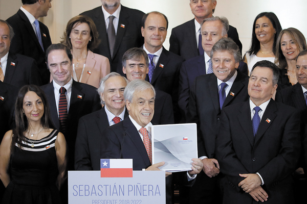 LatinFocus: repunte previsto para inversión eleva pronóstico de PIB para próximos dos años